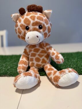 Plush Giraffe Stuffed Animal - Brown & White